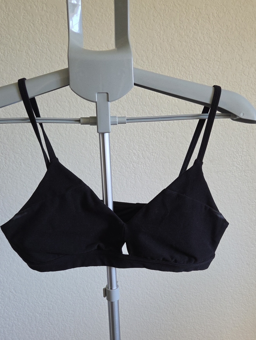 ALO Yoga Black Double-Strap Wireless Bralette